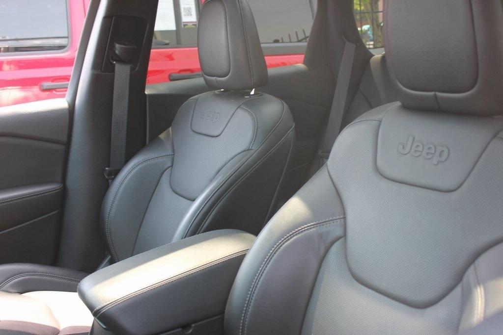 used 2022 Jeep Cherokee car, priced at $26,997