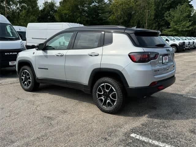 new 2024 Jeep Compass car, priced at $37,381