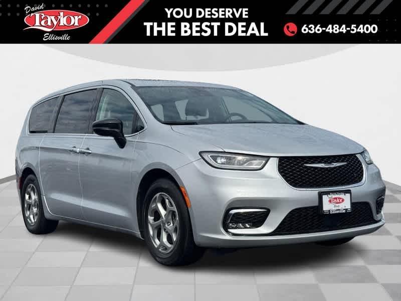 used 2024 Chrysler Pacifica car, priced at $38,995