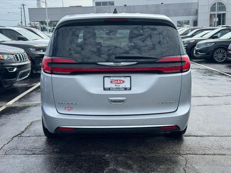 used 2024 Chrysler Pacifica car, priced at $35,750