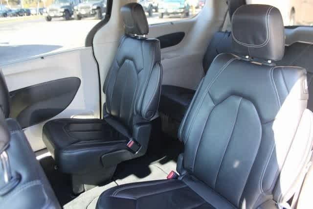 used 2022 Chrysler Pacifica car, priced at $23,601