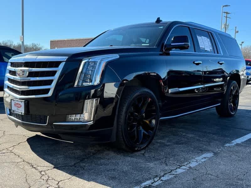 used 2017 Cadillac Escalade ESV car, priced at $27,757