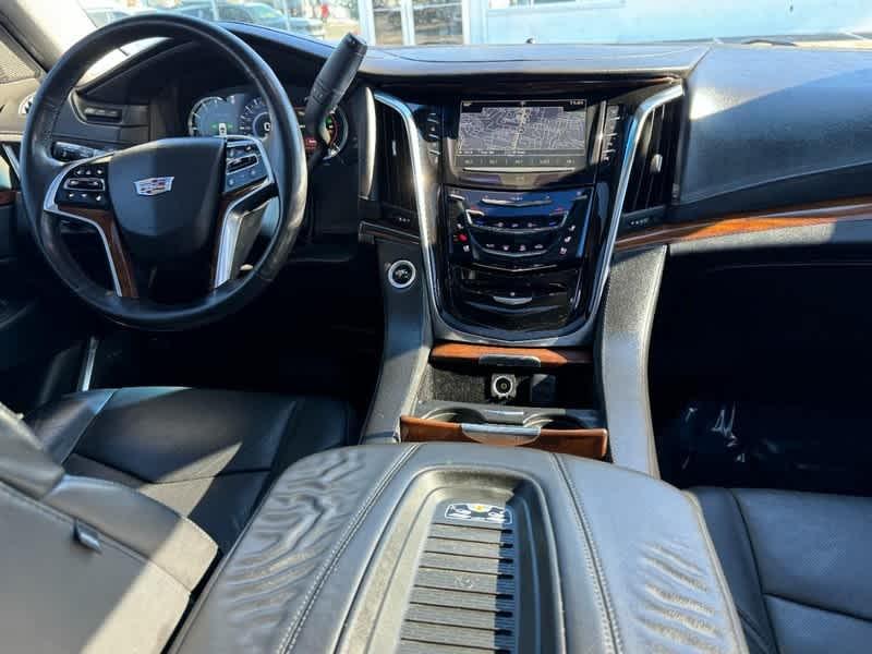 used 2017 Cadillac Escalade ESV car, priced at $27,757