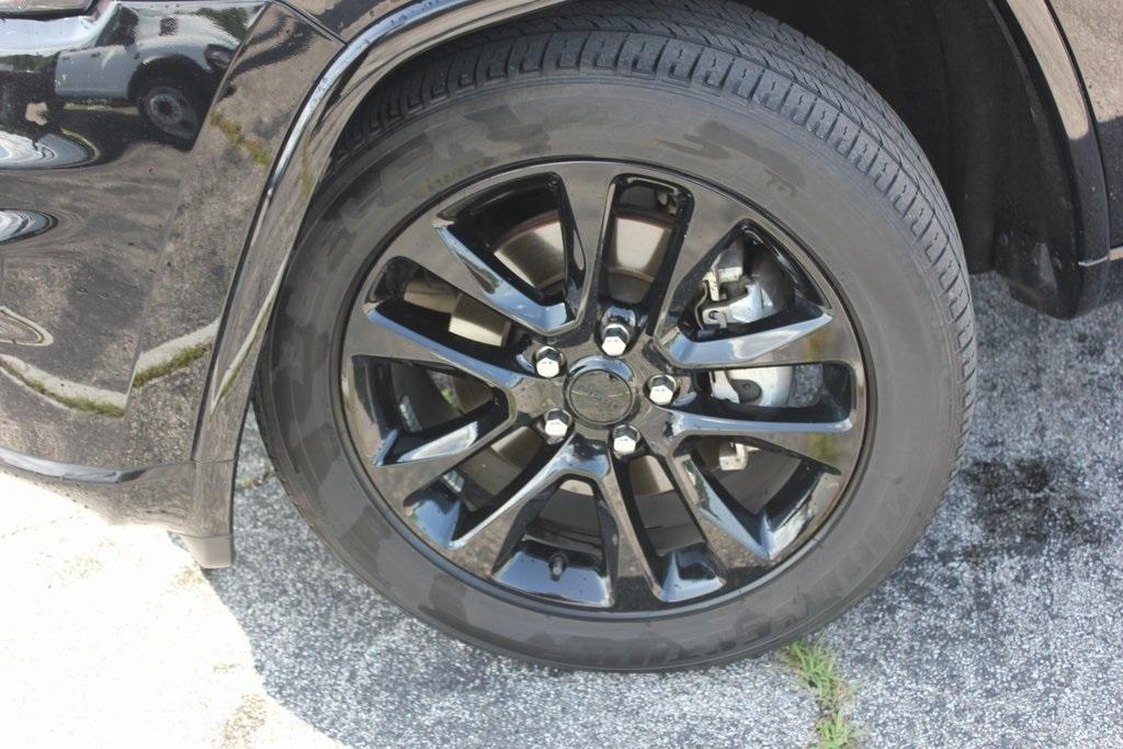 used 2021 Jeep Grand Cherokee car, priced at $29,270