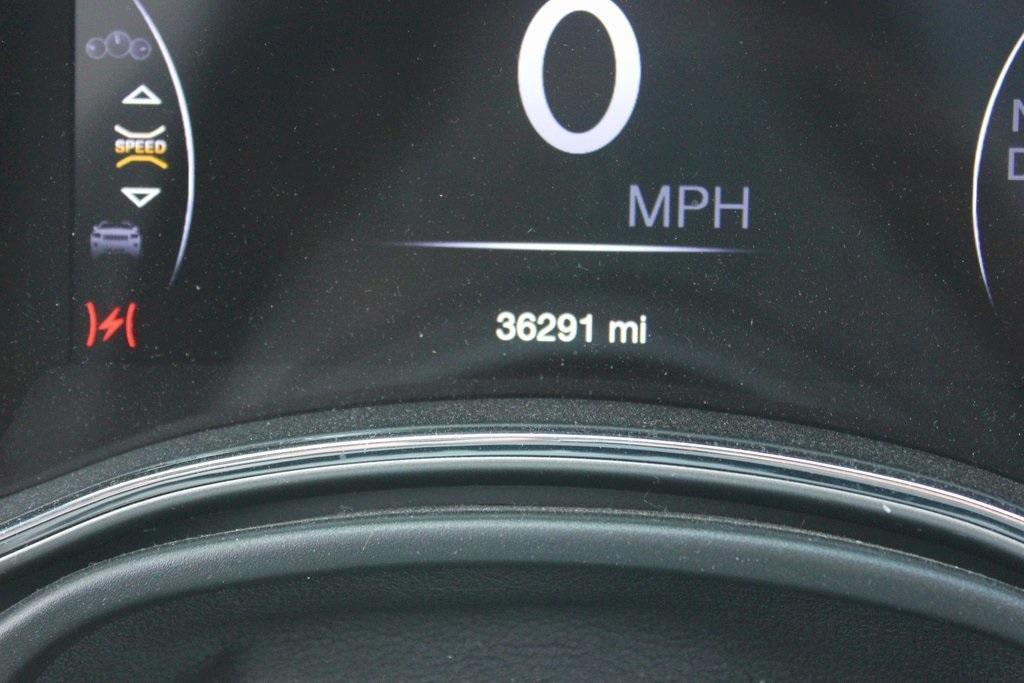 used 2021 Jeep Grand Cherokee car, priced at $29,270