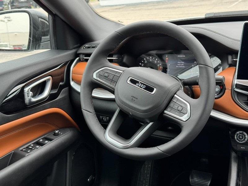 new 2025 Jeep Compass car, priced at $35,197