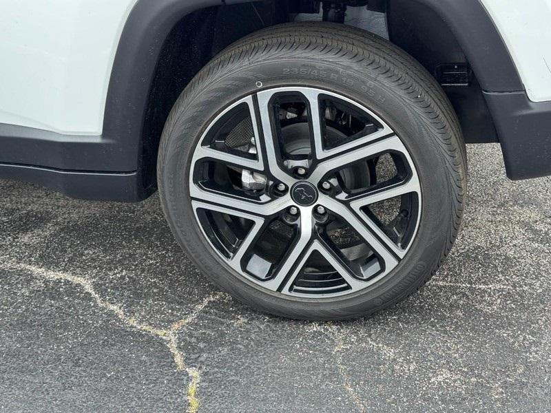 new 2025 Jeep Compass car, priced at $35,197