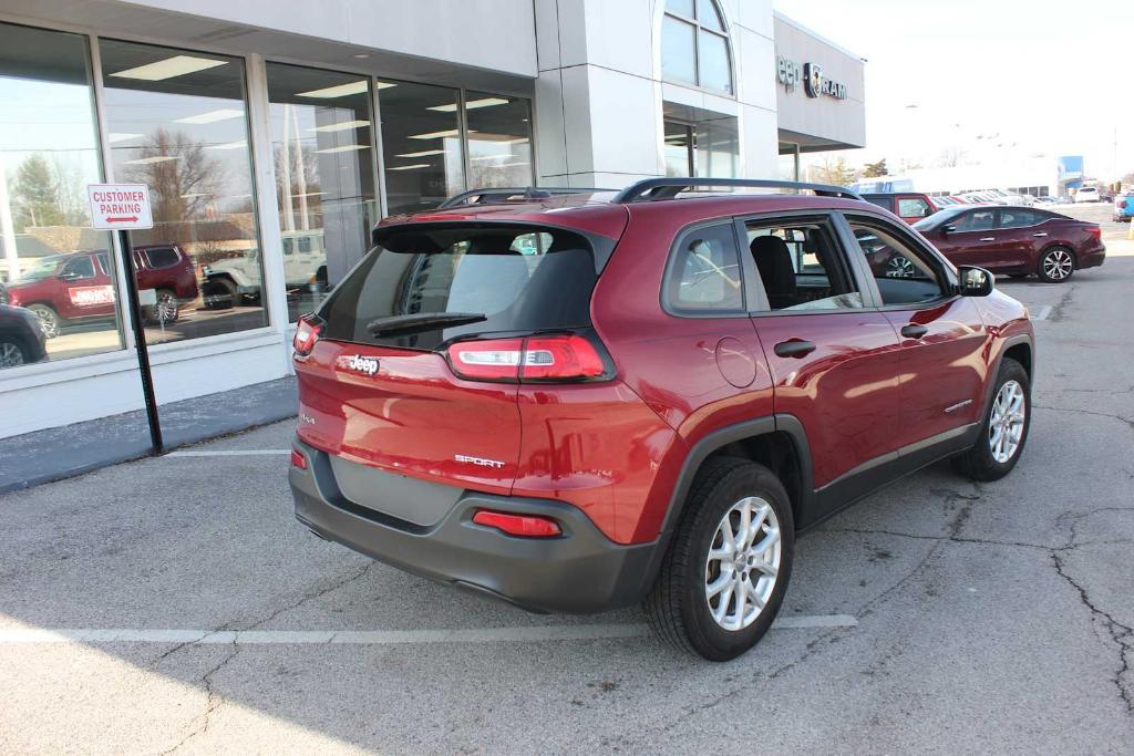 used 2016 Jeep Cherokee car, priced at $12,995