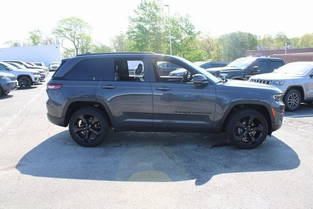 used 2023 Jeep Grand Cherokee car, priced at $39,093
