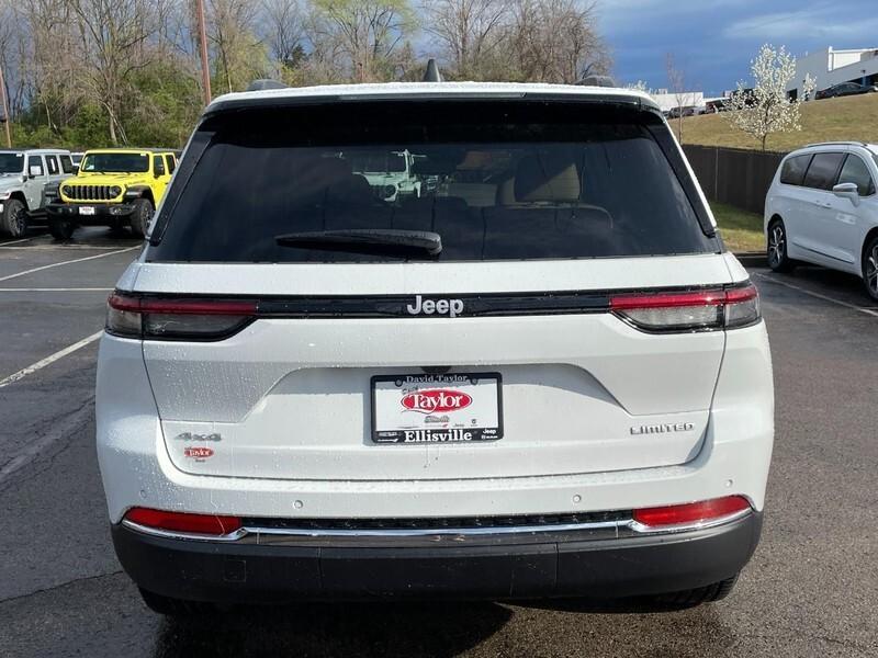 new 2024 Jeep Grand Cherokee car, priced at $52,062