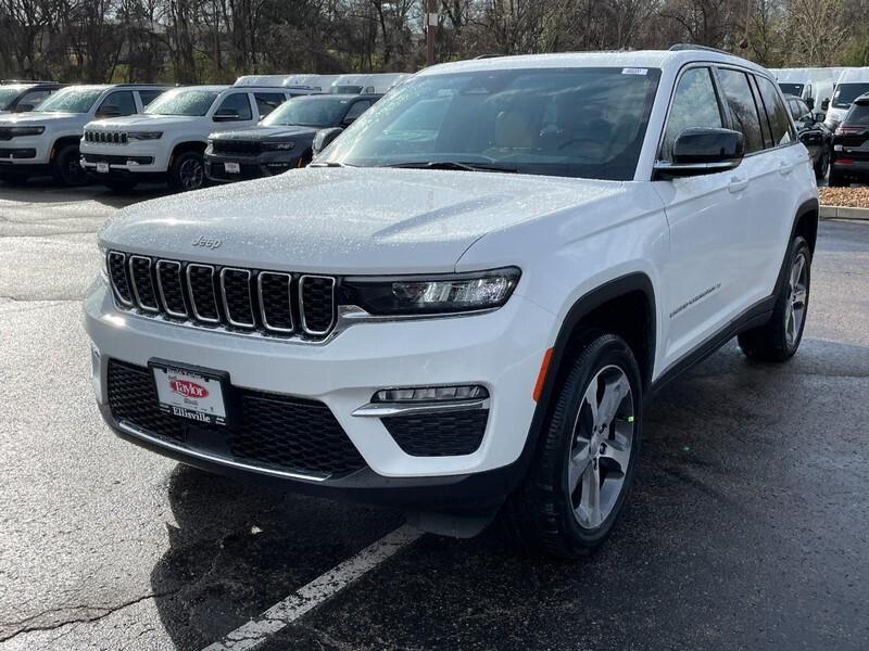 new 2024 Jeep Grand Cherokee car, priced at $52,062