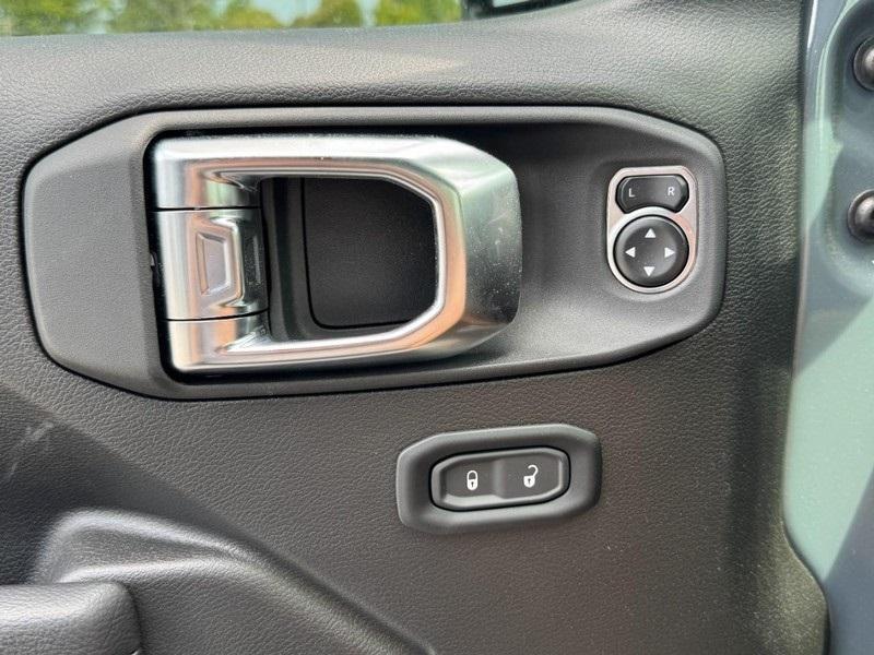 new 2025 Jeep Wrangler car, priced at $63,991