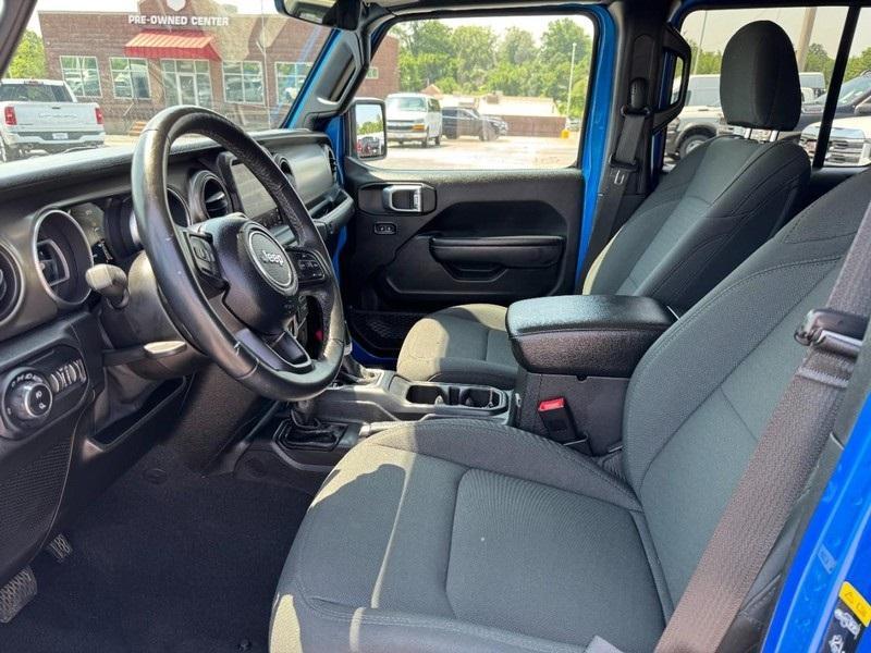 used 2021 Jeep Gladiator car, priced at $32,997