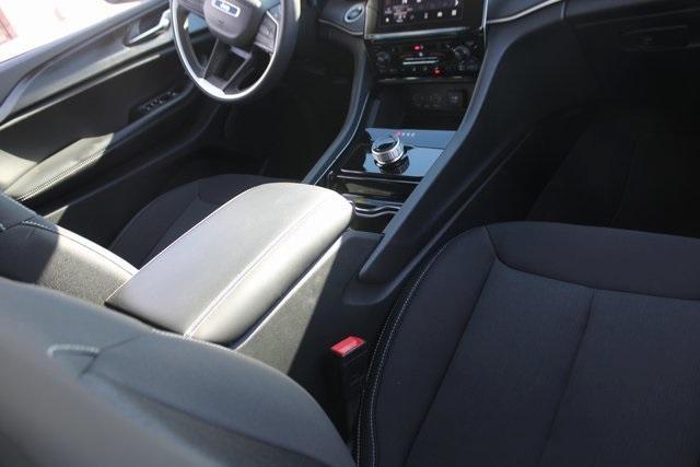 used 2023 Jeep Grand Cherokee car, priced at $32,475