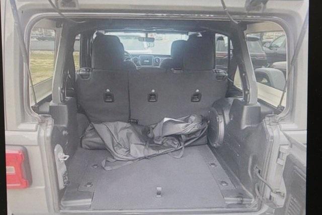 used 2021 Jeep Wrangler Unlimited car, priced at $35,998
