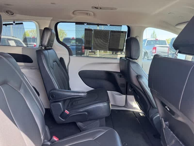 used 2022 Chrysler Pacifica car, priced at $23,542