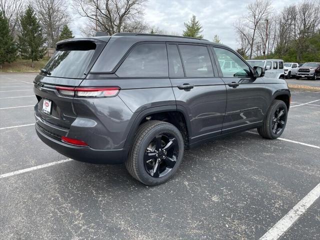 new 2024 Jeep Grand Cherokee car, priced at $43,735