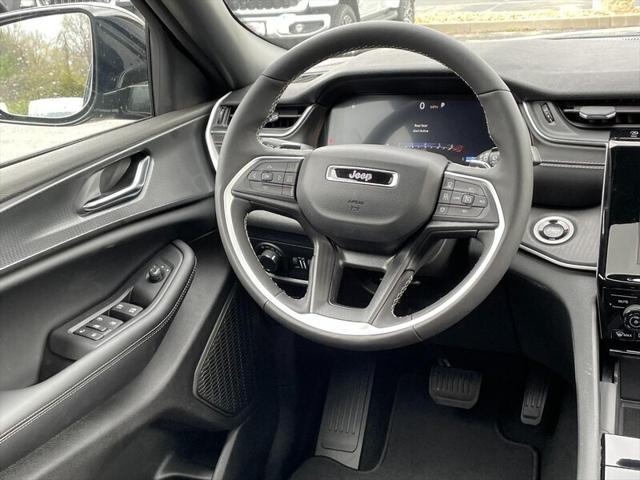 new 2024 Jeep Grand Cherokee car, priced at $43,735