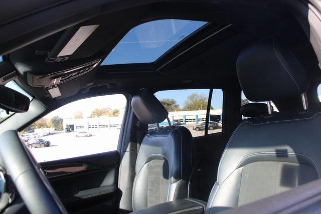 used 2023 Jeep Grand Cherokee car, priced at $29,998