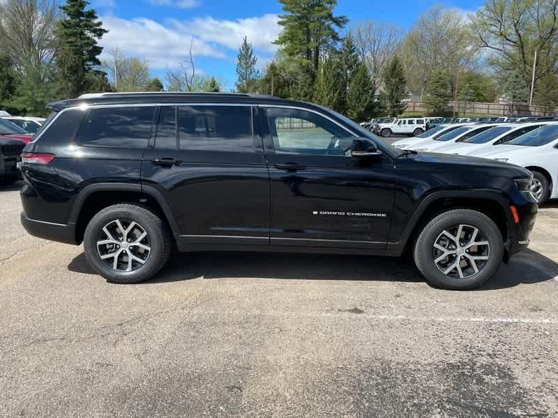 new 2024 Jeep Grand Cherokee L car, priced at $43,834