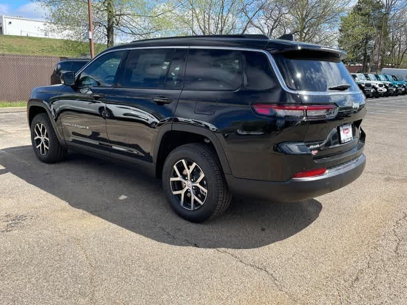 new 2024 Jeep Grand Cherokee L car, priced at $43,834