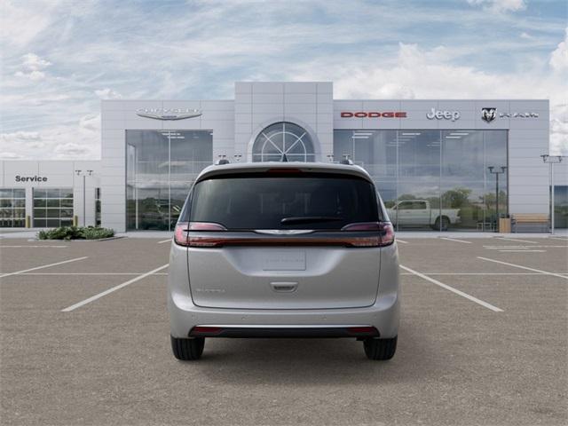 new 2026 Chrysler Pacifica car, priced at $51,748