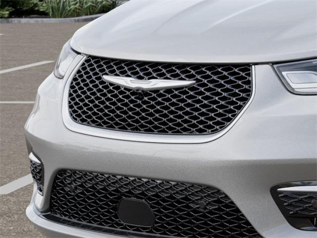 new 2026 Chrysler Pacifica car, priced at $51,748