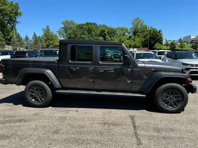 new 2024 Jeep Gladiator car, priced at $49,833