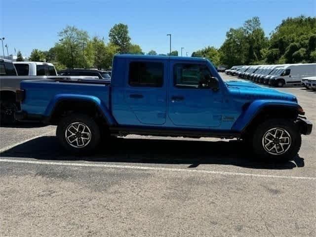 new 2024 Jeep Gladiator car, priced at $58,512