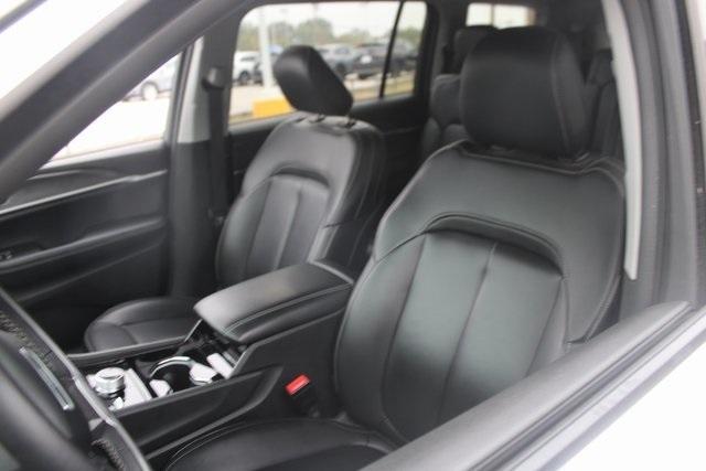 used 2023 Jeep Grand Cherokee L car, priced at $34,588