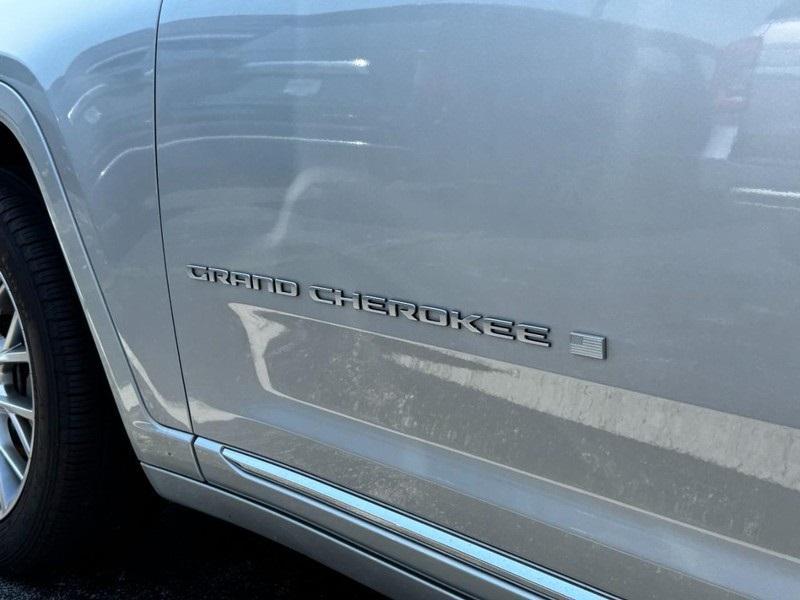 used 2024 Jeep Grand Cherokee car, priced at $49,746