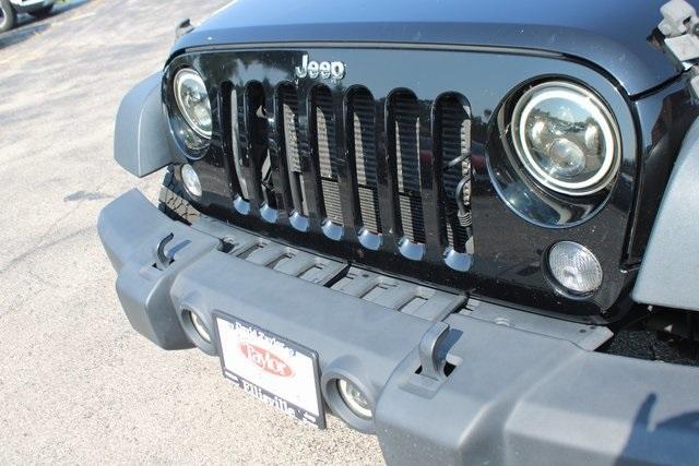 used 2016 Jeep Wrangler Unlimited car, priced at $22,377