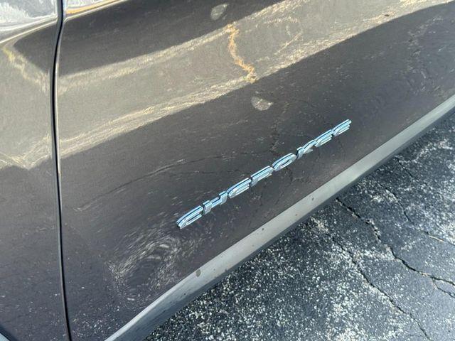 used 2019 Jeep Cherokee car, priced at $16,845