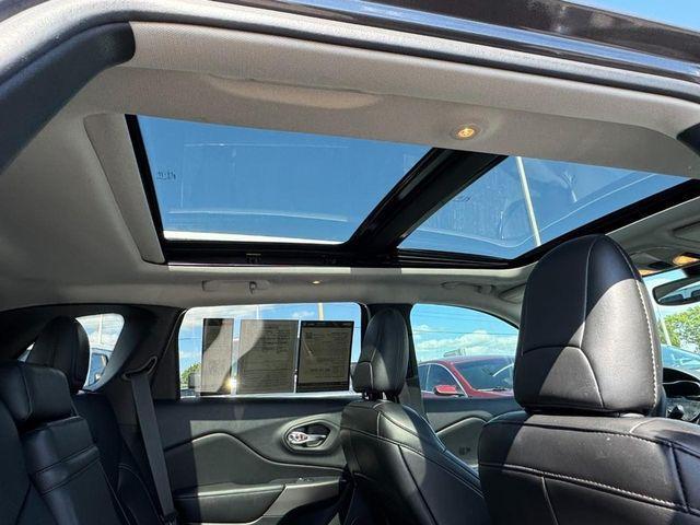 used 2019 Jeep Cherokee car, priced at $16,845