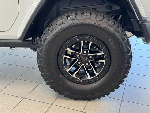 new 2025 Jeep Wrangler car, priced at $51,498