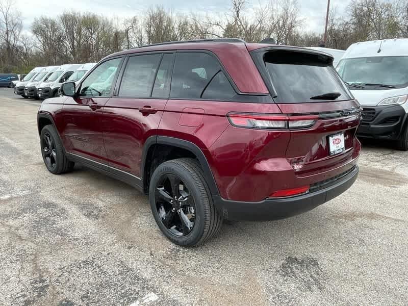 new 2024 Jeep Grand Cherokee car, priced at $43,735