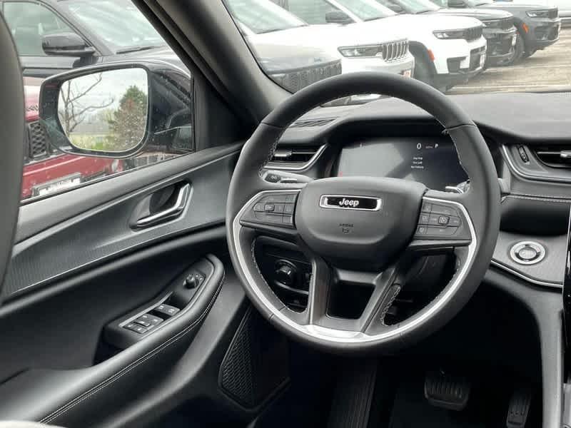 new 2024 Jeep Grand Cherokee car, priced at $43,735