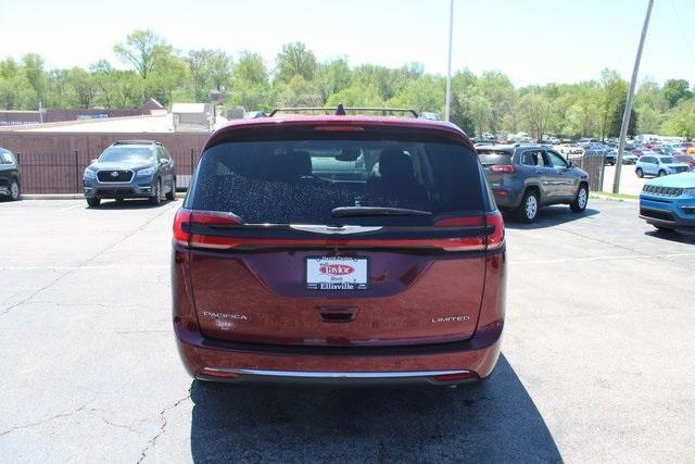 used 2022 Chrysler Pacifica car, priced at $30,320