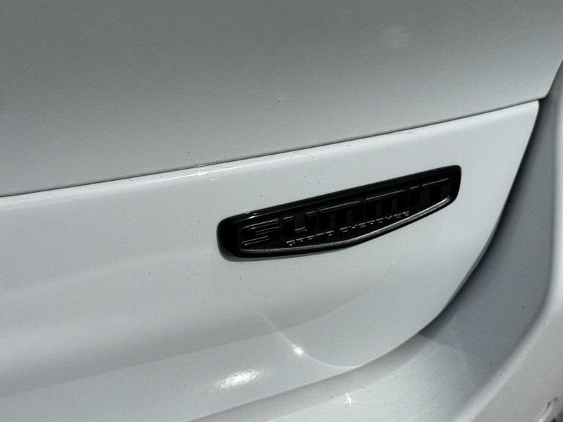 new 2025 Jeep Grand Cherokee L car, priced at $67,693
