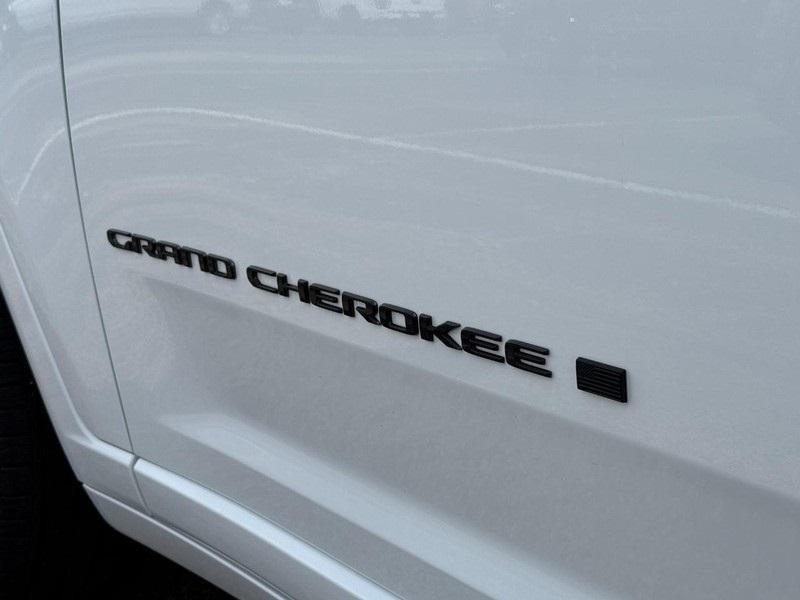 new 2025 Jeep Grand Cherokee L car, priced at $67,693