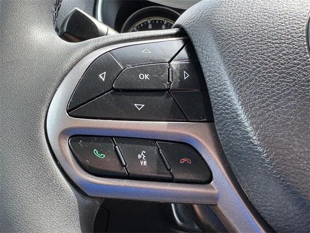 used 2021 Jeep Cherokee car, priced at $26,850
