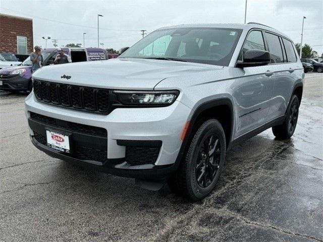 new 2024 Jeep Grand Cherokee L car, priced at $44,215