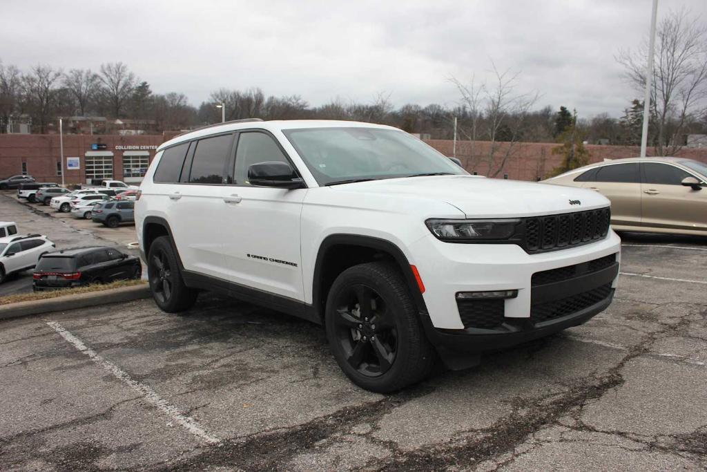 used 2023 Jeep Grand Cherokee L car, priced at $36,998