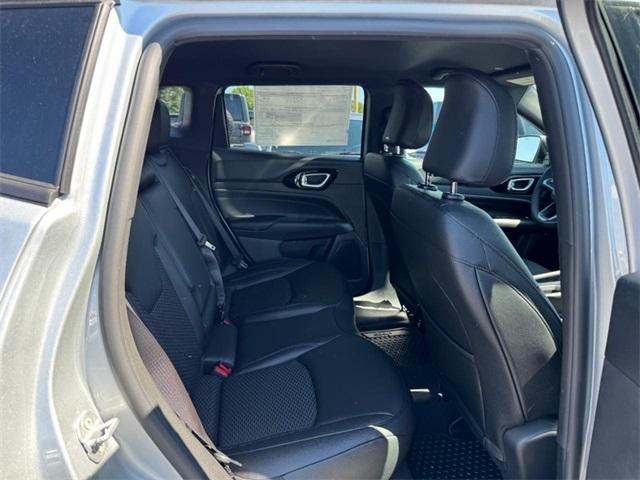 new 2025 Jeep Compass car, priced at $30,094