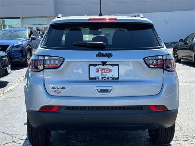 new 2025 Jeep Compass car, priced at $30,094