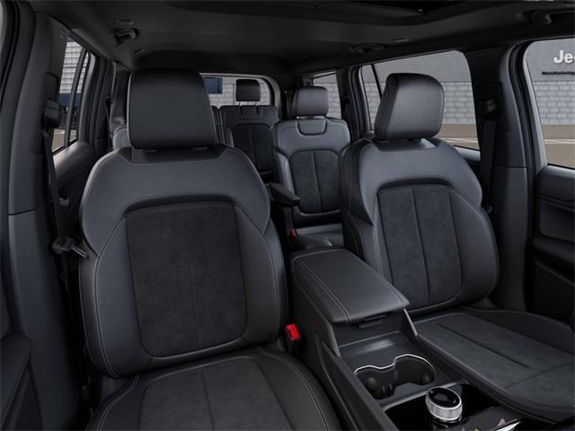 new 2025 Jeep Grand Cherokee L car, priced at $40,997