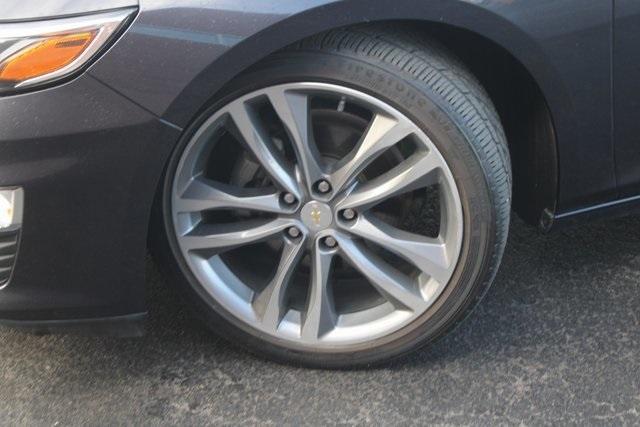 used 2022 Chevrolet Malibu car, priced at $19,870