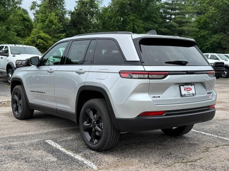 new 2025 Jeep Grand Cherokee car, priced at $49,116