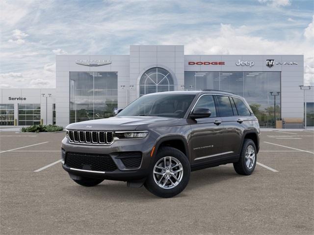 new 2025 Jeep Grand Cherokee car, priced at $36,744