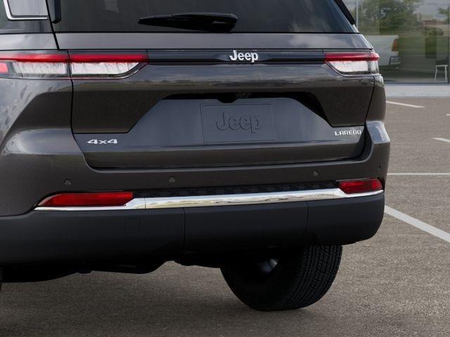 new 2025 Jeep Grand Cherokee car, priced at $37,744